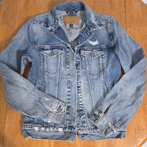 Men's American Eagle Jean Jacket NWOT Sz XS Destruction Detail